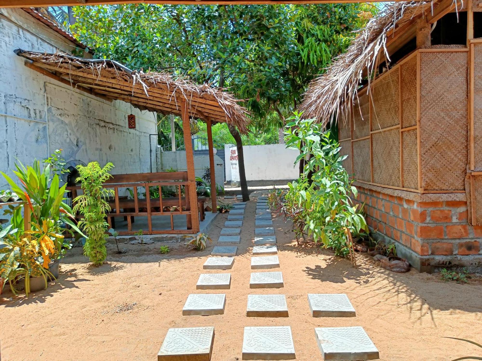 Kingly Aroma Hotel Arugam Bay Exterior foto