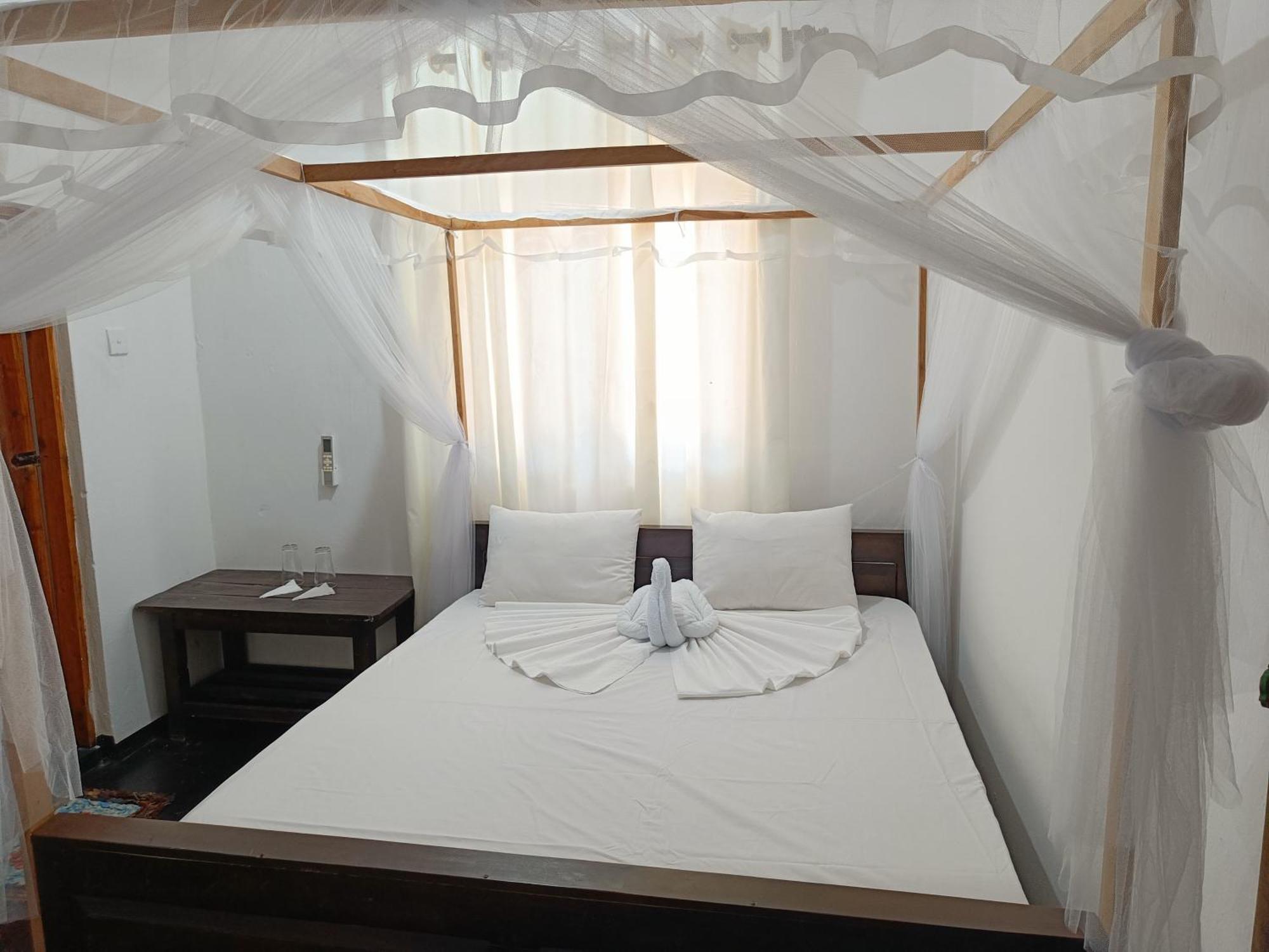 Kingly Aroma Hotel Arugam Bay Cameră foto